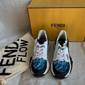 Fendi flow sneakers